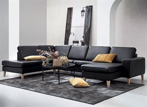 Visby sofa med open end og chaiselong - Sort sevilla læder - L318 -  Stærk pris